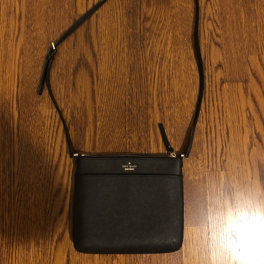 Kate Spade crossbody purse